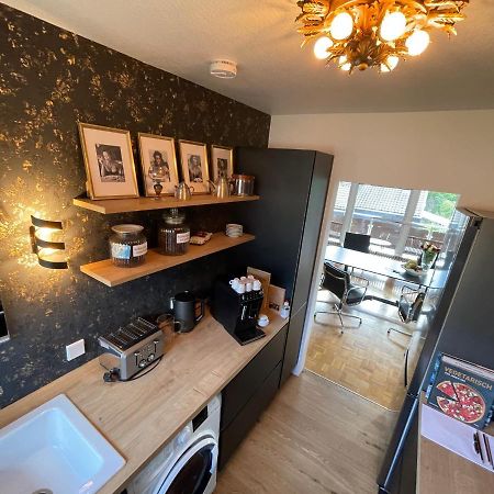 Appartement Region Esslingen - Naehe Messe - Flughafen - Stuttgart - Wohnen Und Arbeiten Auf Zeit In 120M2 Wohlfuehlatmosphaere - Ab 3 Uebernachtungen - Geeignet Fuer 4 Pers Incl Kinder - Beistellbett Moeglich - Kinder Und Tiere Willkommen - Garage F Altbach Ngoại thất bức ảnh