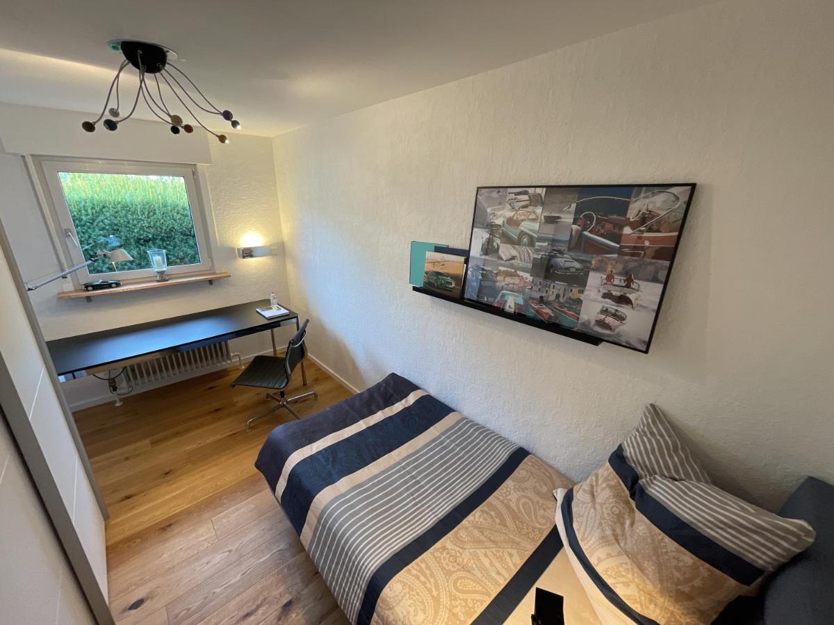 Appartement Region Esslingen - Naehe Messe - Flughafen - Stuttgart - Wohnen Und Arbeiten Auf Zeit In 120M2 Wohlfuehlatmosphaere - Ab 3 Uebernachtungen - Geeignet Fuer 4 Pers Incl Kinder - Beistellbett Moeglich - Kinder Und Tiere Willkommen - Garage F Altbach Ngoại thất bức ảnh